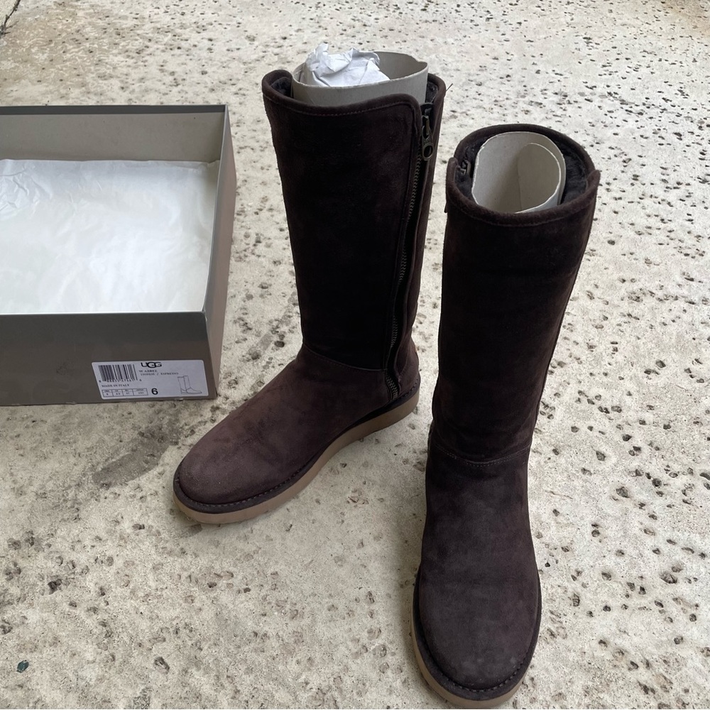 UGG ABREE SUEDE WOMEN TALL BOOTS ESPRESSO US 6
